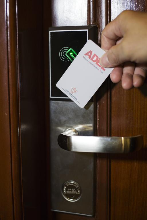 Adamas Hanoi Hotel Екстер'єр фото