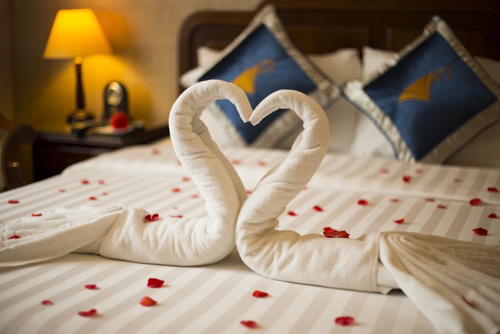 Adamas Hanoi Hotel Екстер'єр фото