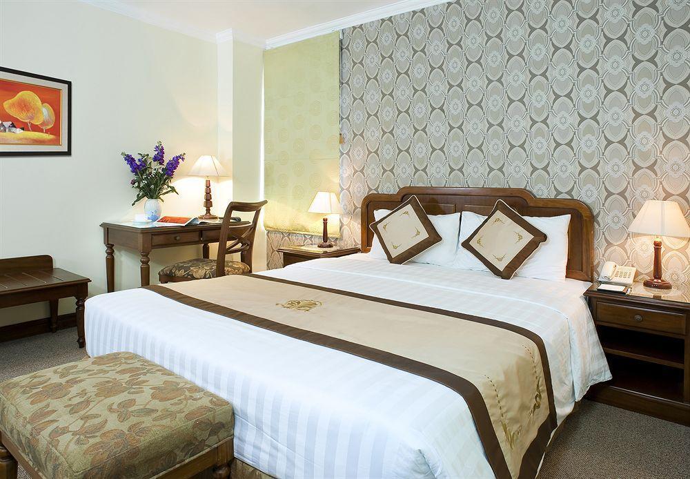 Adamas Hanoi Hotel Екстер'єр фото