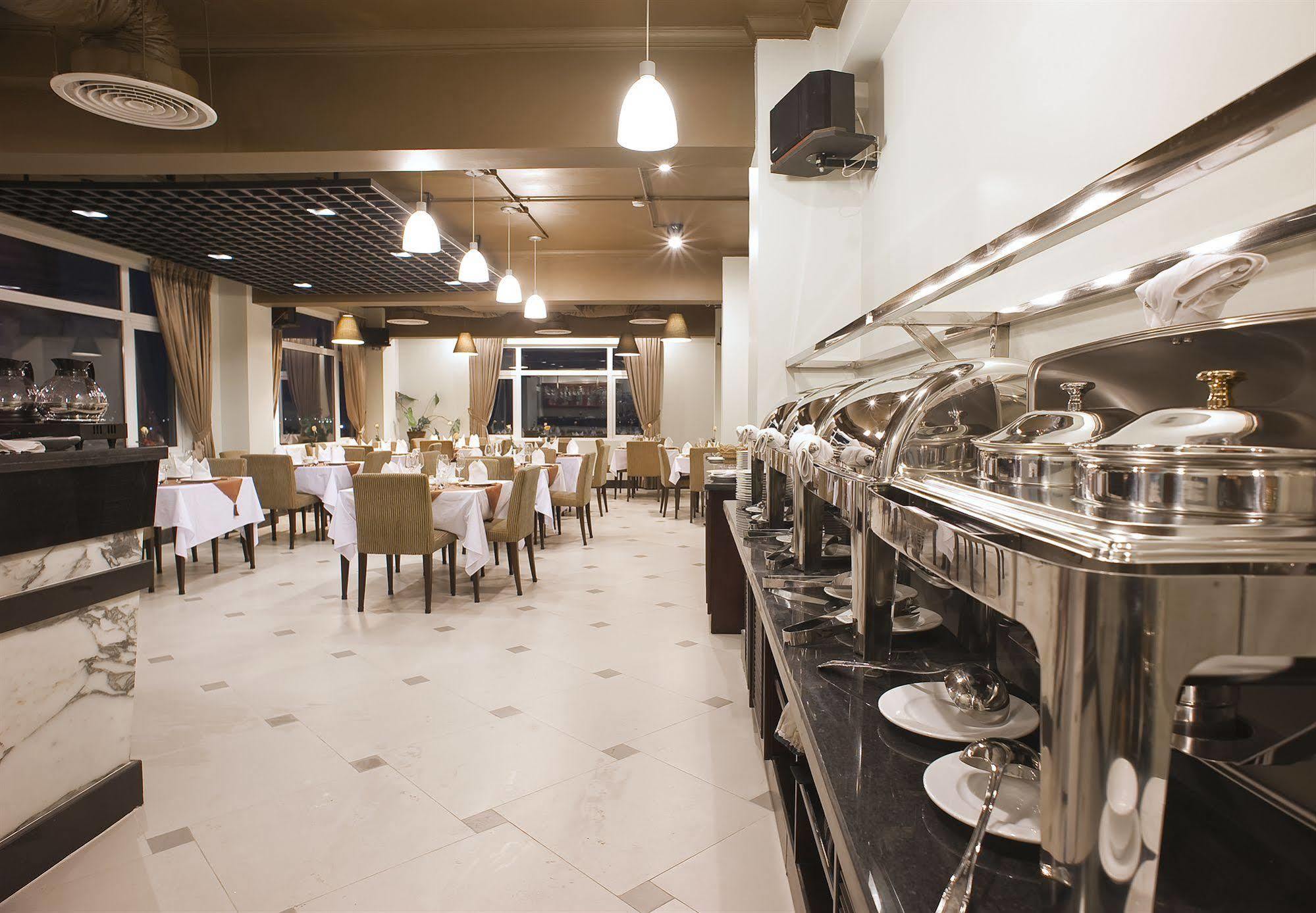 Adamas Hanoi Hotel Екстер'єр фото